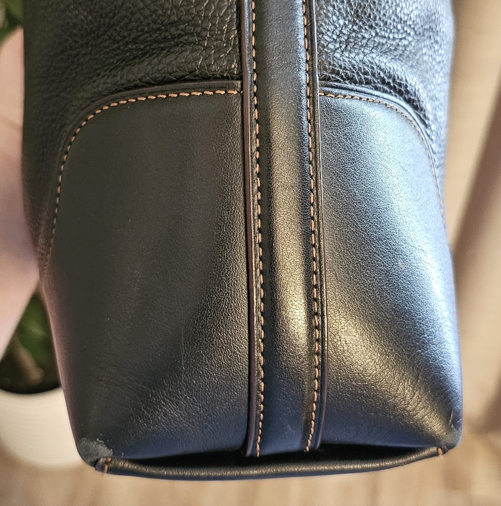 Coach Ivie Pebbled Leather Shoulder Hobo Bag Black F35846 - Picture 10 of 10